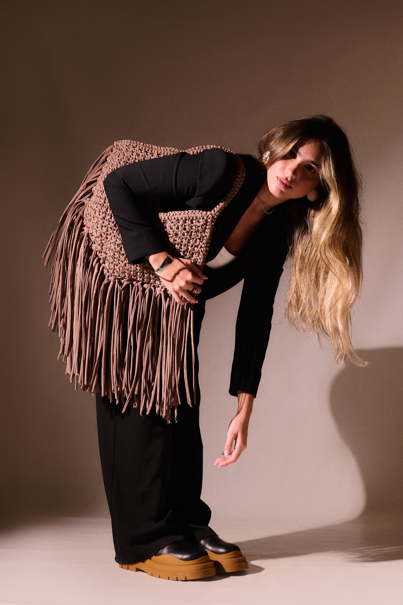 The maxi ikigai tote in hardwood