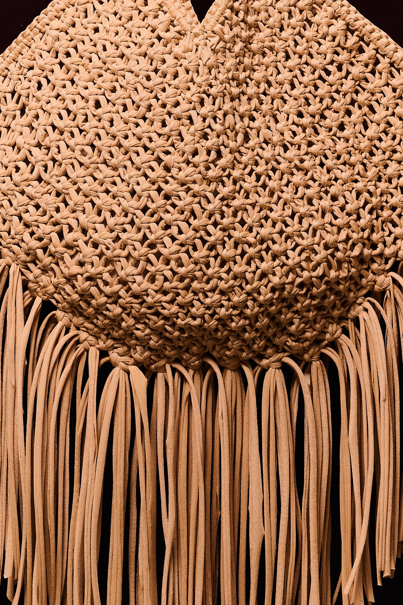 The maxi ikigai tote in caramel