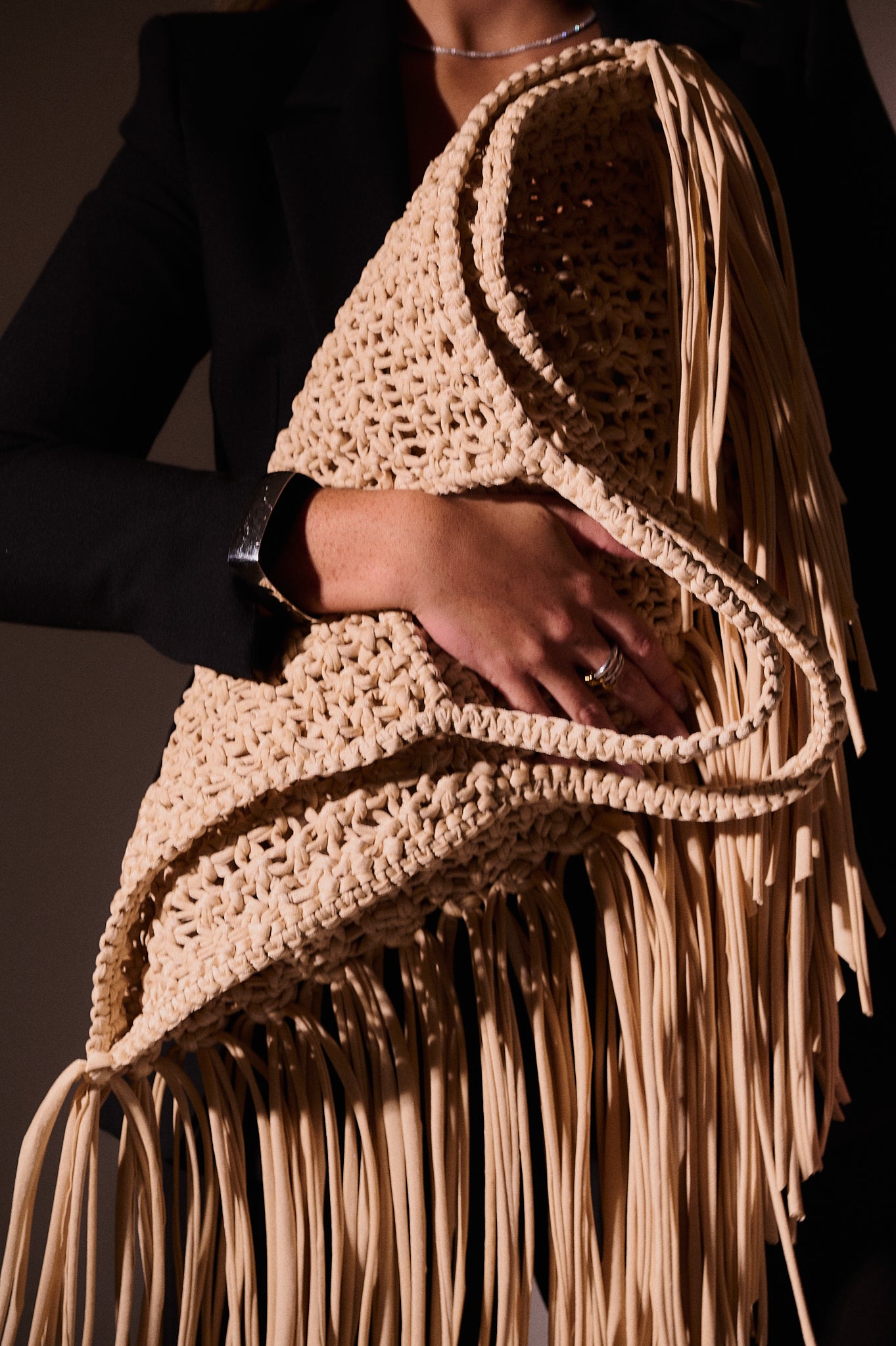 The maxi ikigai tote in caramel