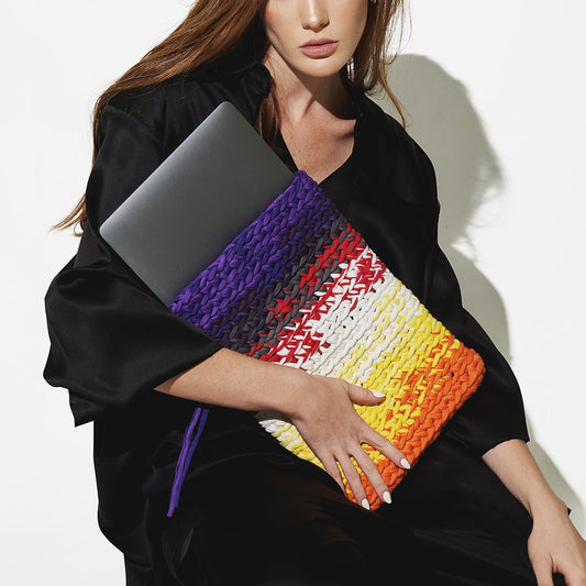 The laptop sleeve in warm tones