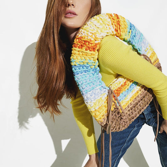 The shoulder bag in nutmeg and ginger